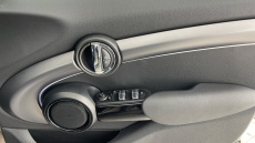 MINI Hatchback 1.5 Cooper Exclusive 5dr Auto [Comfort Pack] Petrol Hatchback